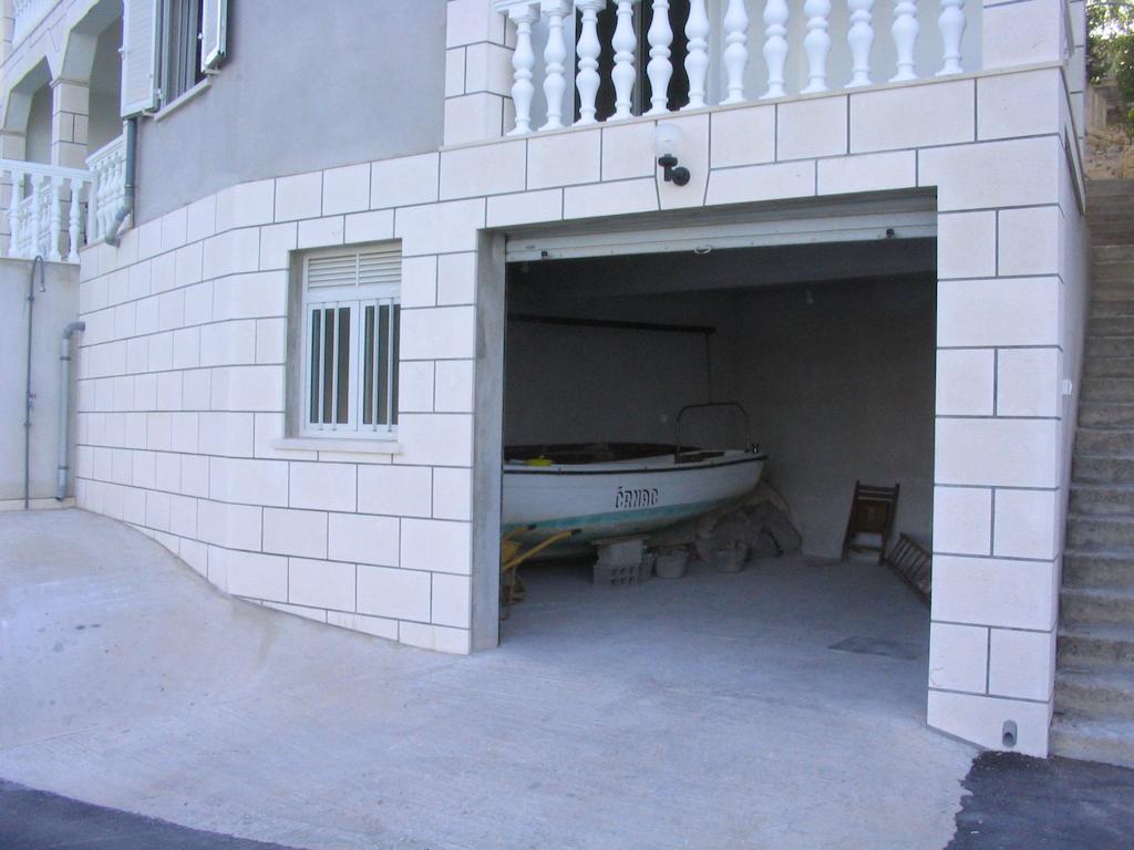 Apartments Gugic Prigradica Exterior foto